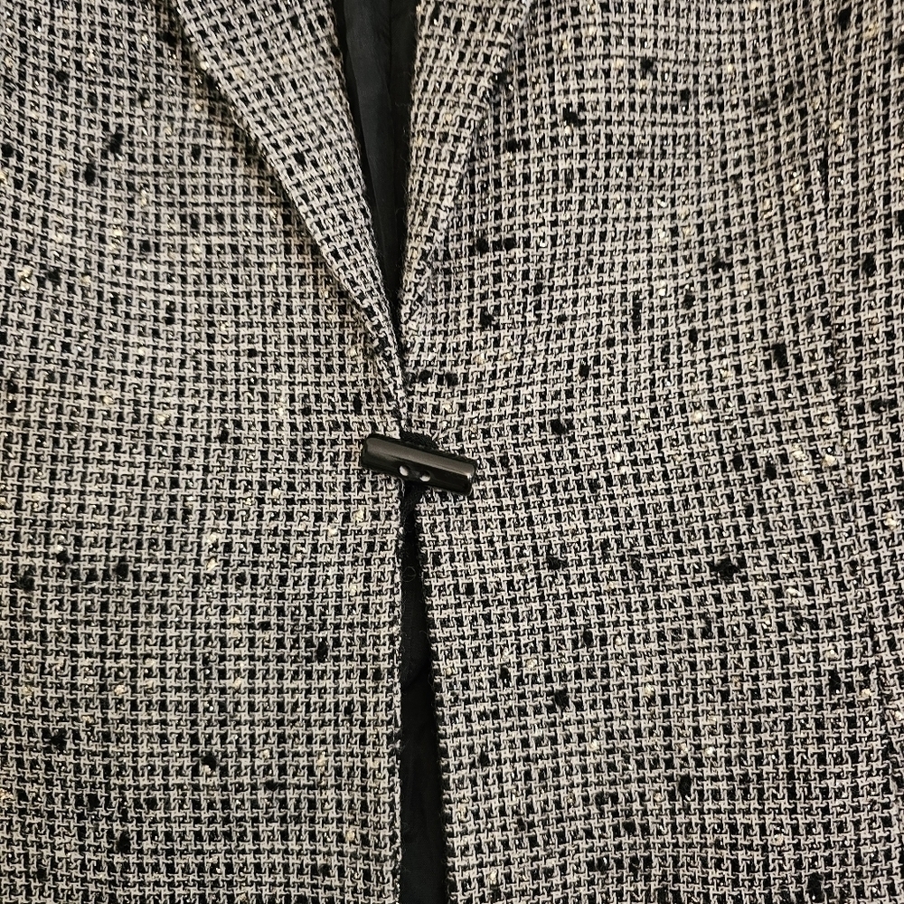 Albert Nipon Vintage One Toggle Closure Tweed Bla… - image 4